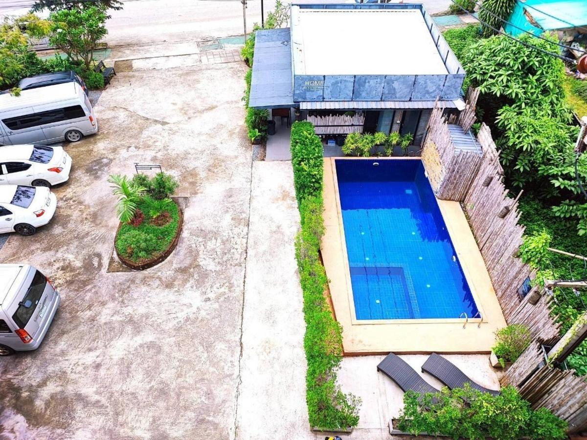 The Beach At Klong Muang Экстерьер фото